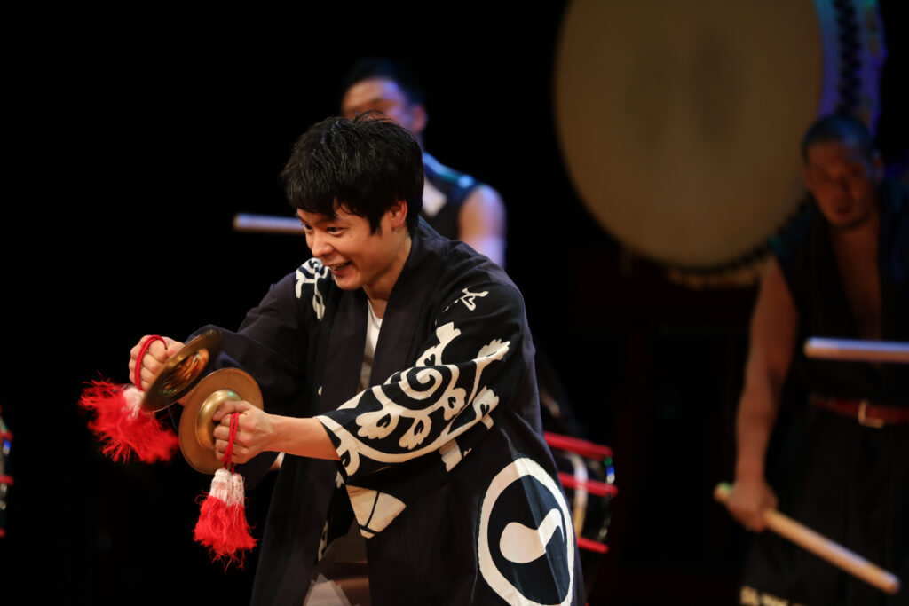 和太鼓奏者 神谷俊一郎の演奏写真